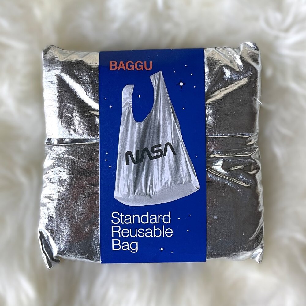NWT Standard Baggu - Space Logo Silver